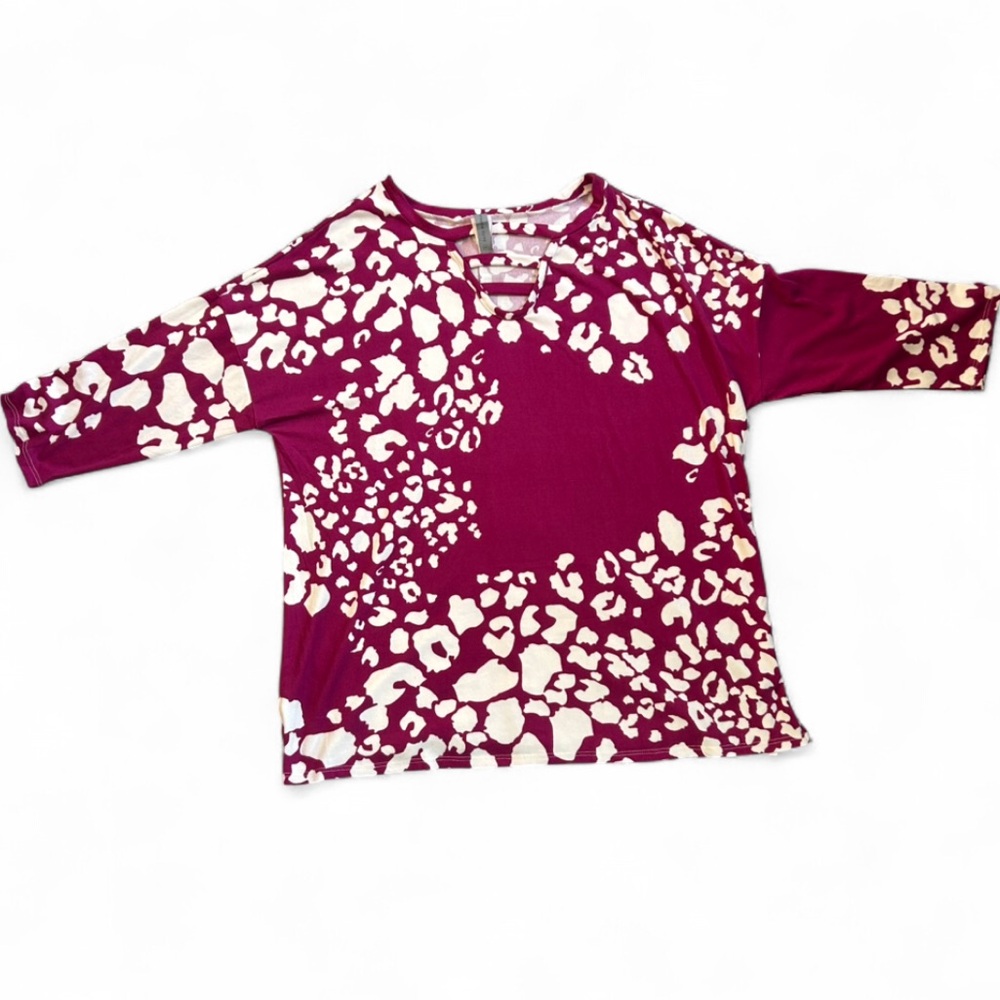 HoneyMe Curvy Plum Leopard Print Caged V Neck Top XXL Soft Plus Size 3/4 Sleeve